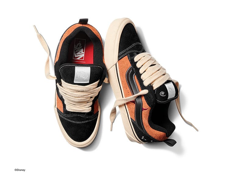 Zapatilla Vans Knu Skool (Disney) Unisex Negro