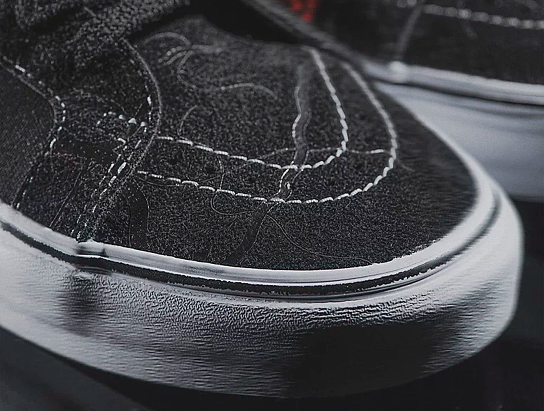 Zapatilla Vans Sk8-Hi Reissue Stranger Things Hombre Negro