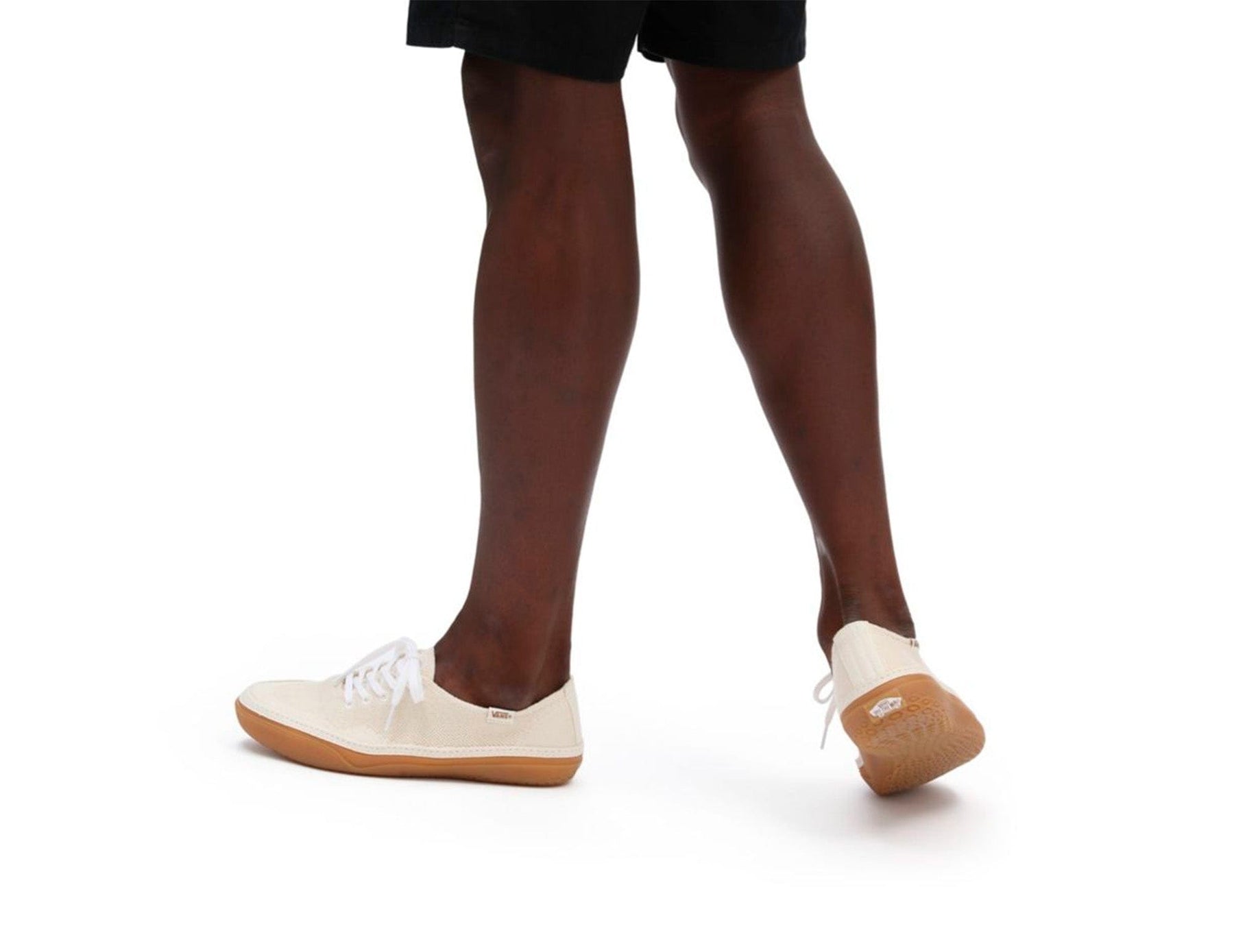 Zapatilla Vans Circle Vee Mujer Beige