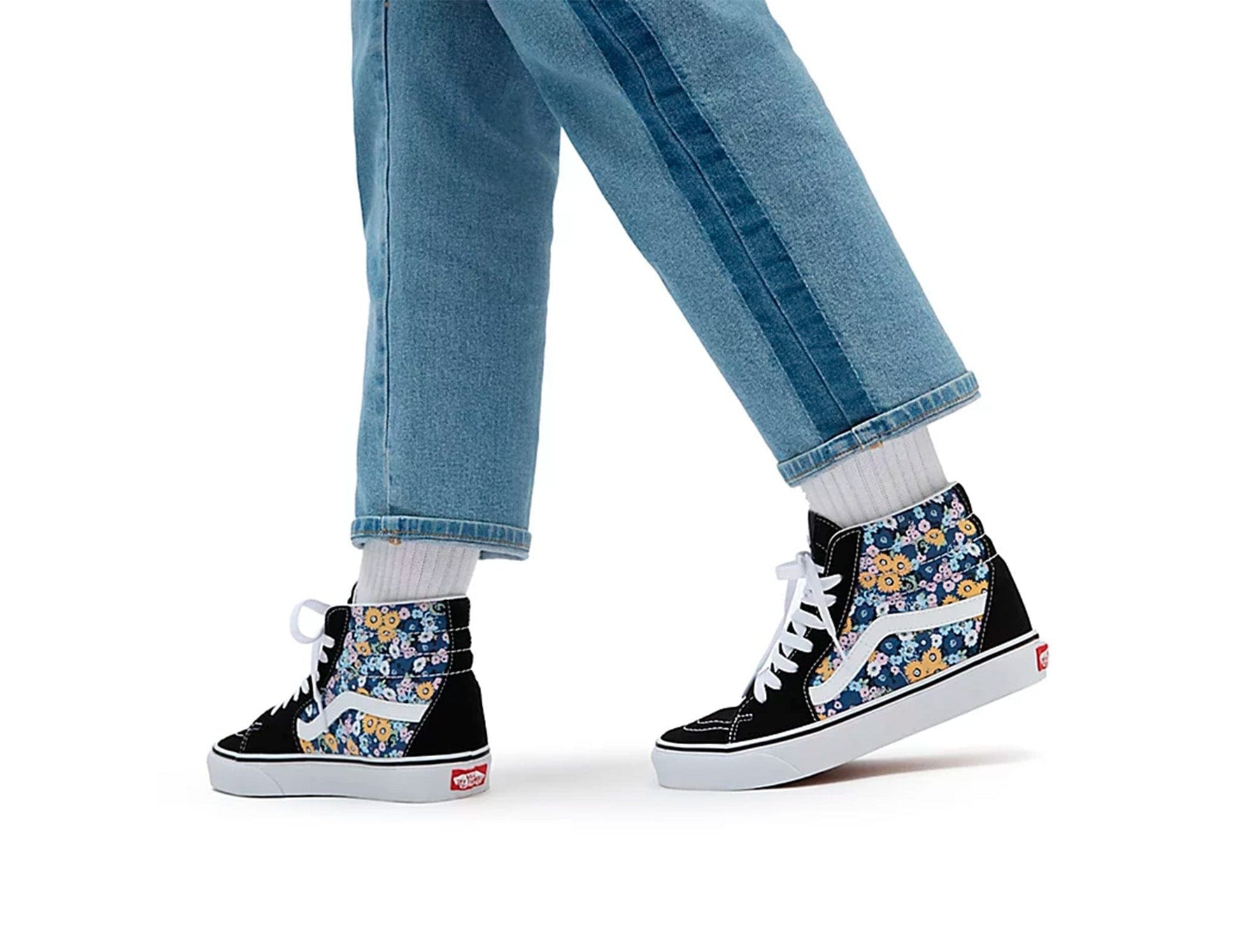 Zapatilla Vans Sk8-Hi Floral Mujer Negro