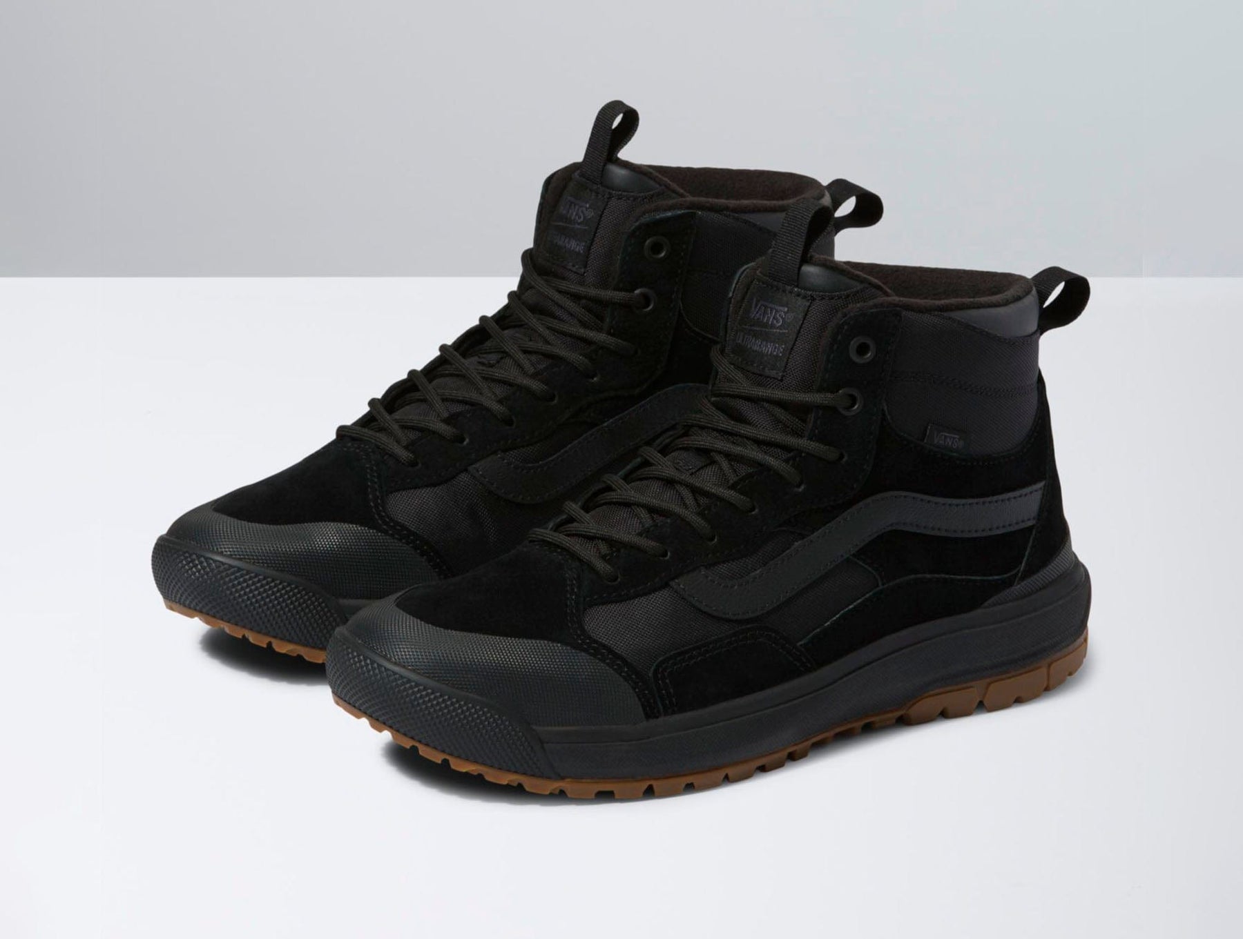 Zapatilla Vans Ultrarange Exo Mte Hombre Negro