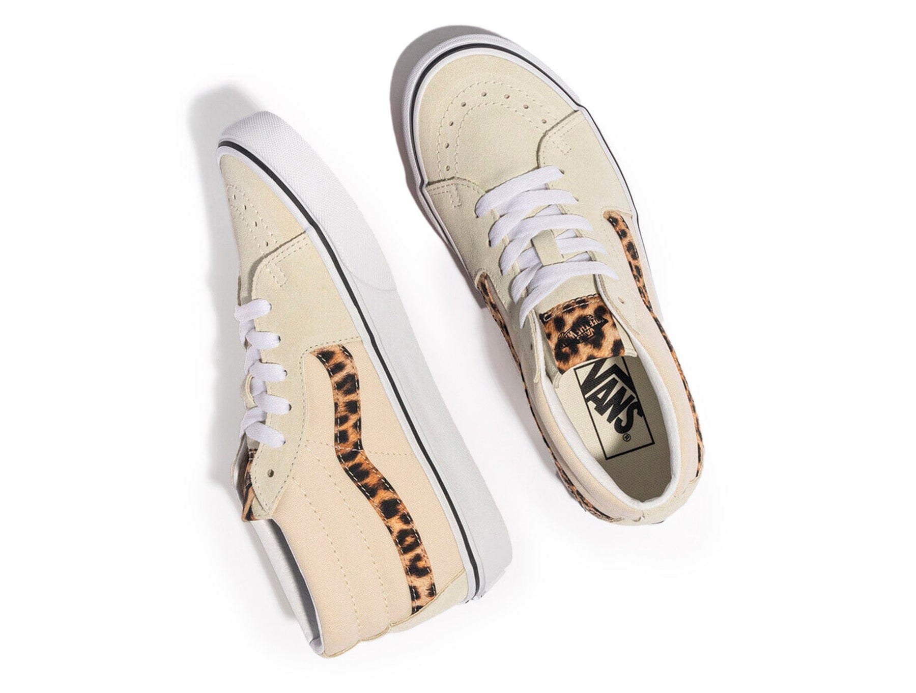 Zapatilla VaNS Sk8-Mid Mujer Beige