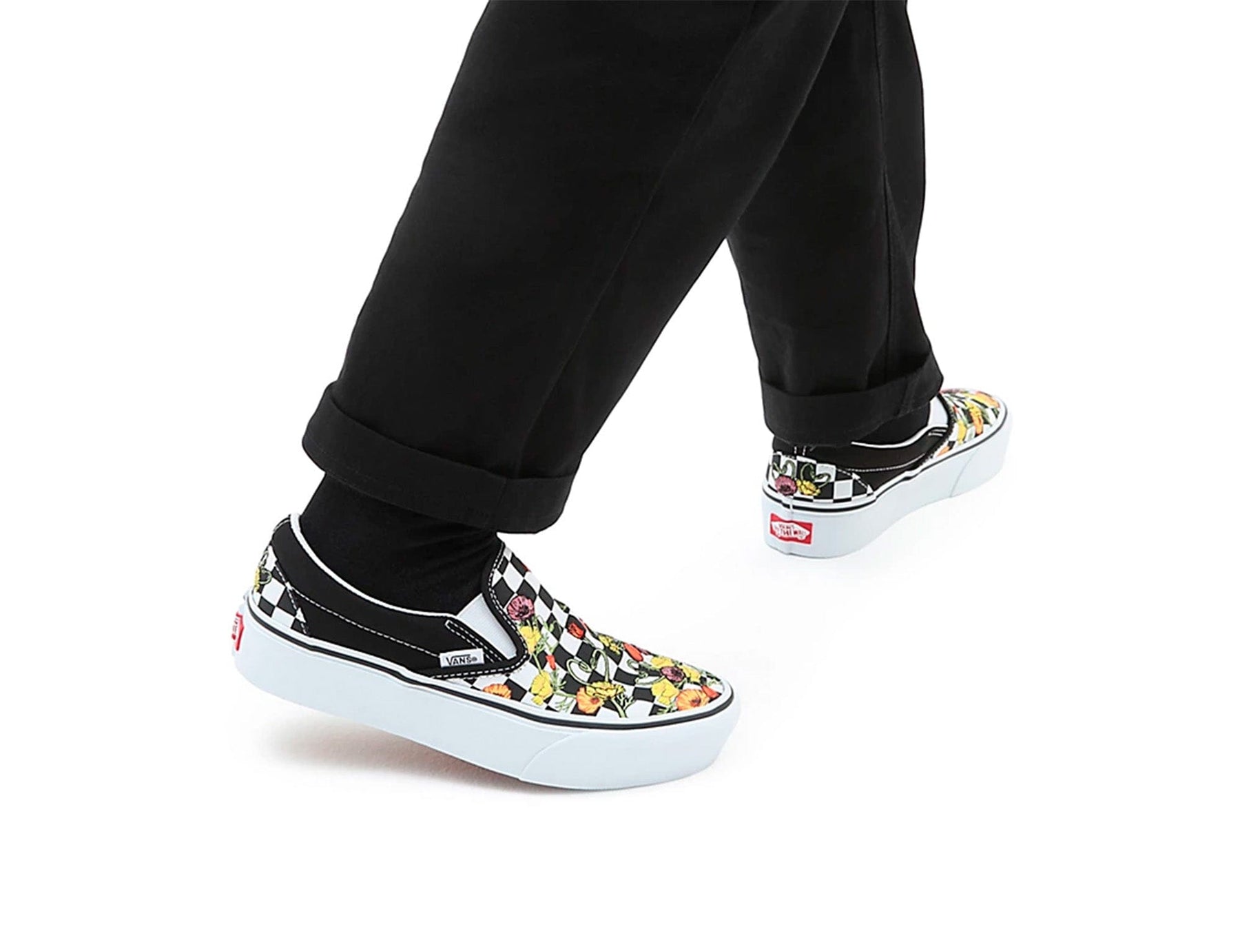 Zapatilla Vans Slip-On Plataforma Poppy Checkerboard Mujer Negro