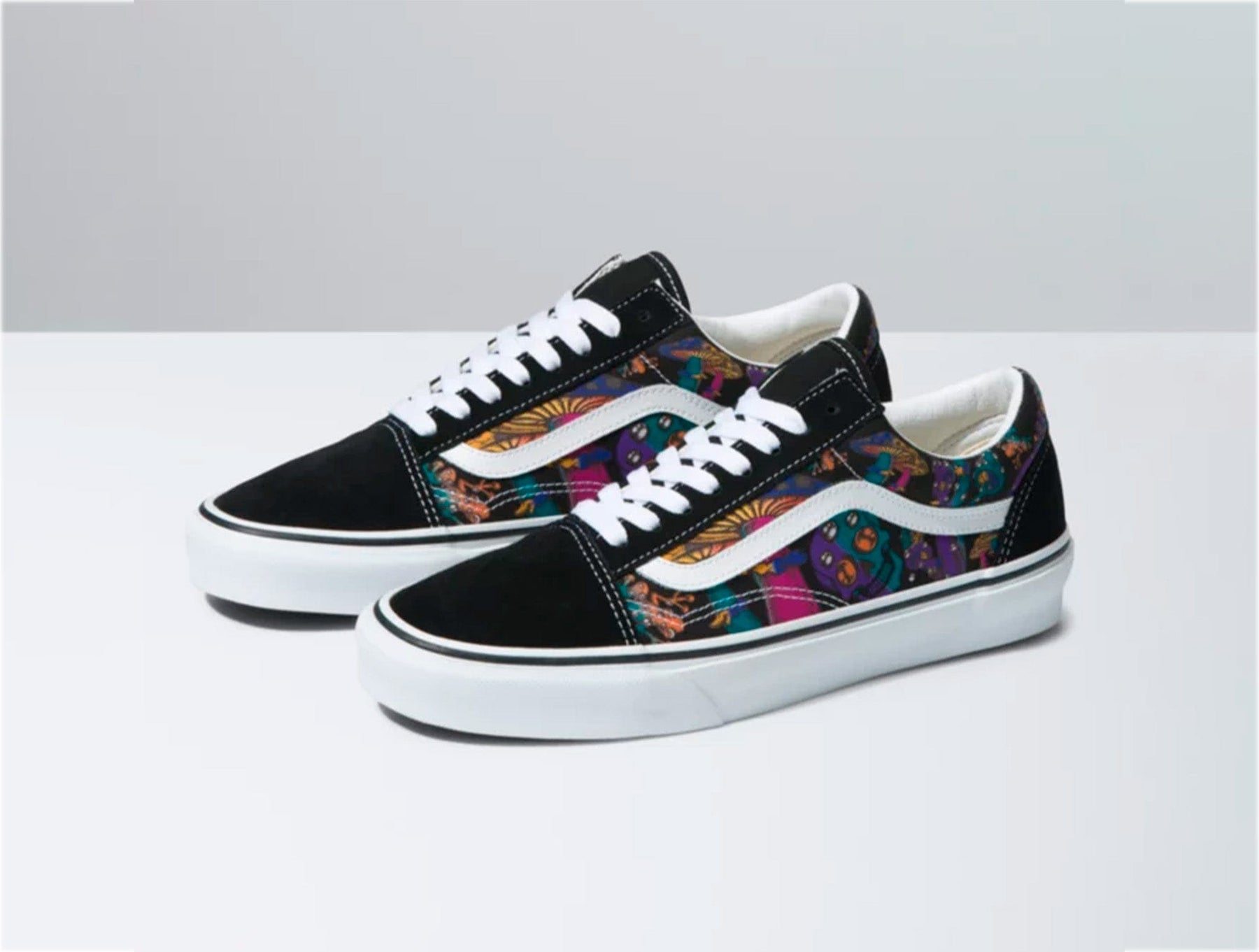 Zapatilla Vans Old Skool Trippy Drip Mujer Negro