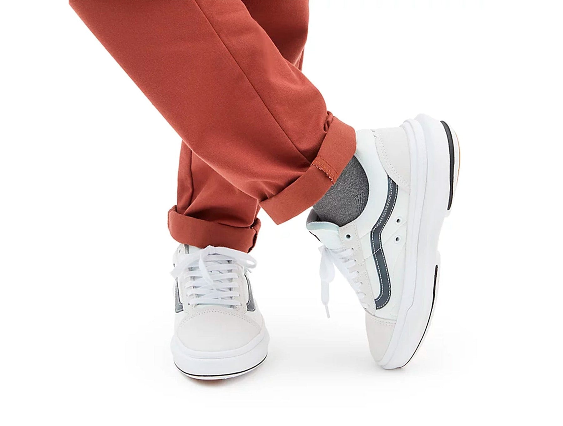 Zapatilla Vans Old Skool Overt Cc Mujer Blanco