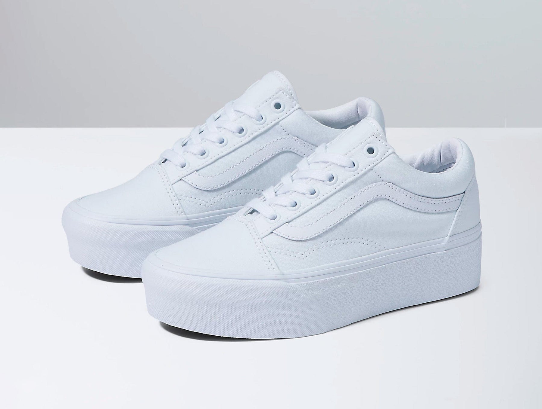 Zapatilla Vans Old Skool Stackform Mujer Mono Blanco