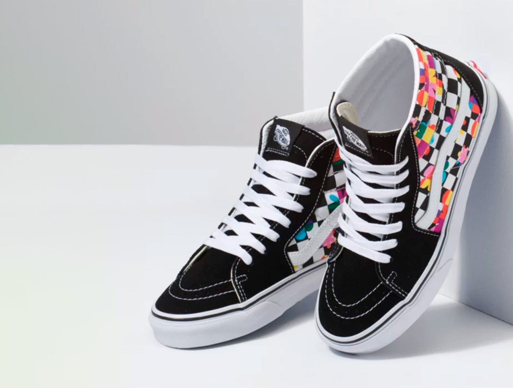 Zapatilla Vans Sk8-Hi (Disney) Multi Check Mujer Negro