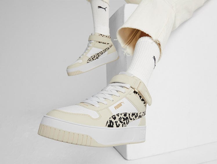 Zapatillas Puma Carina Street Mid Animal Mujer Beige