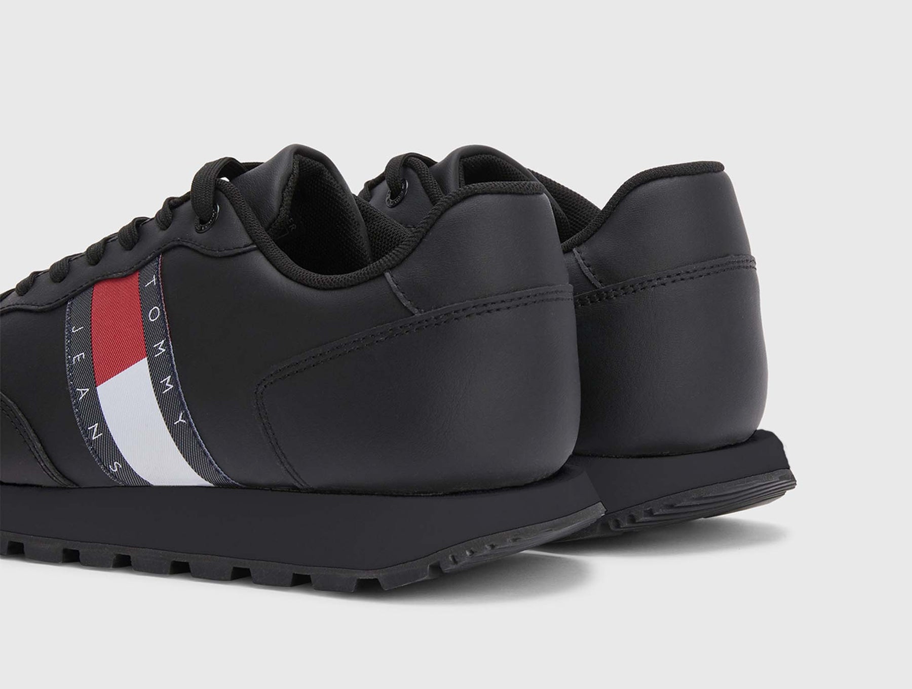 Zapatilla Tommy Leather Runner Cuero Hombre Mono Negro