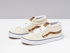 Zapatilla VaNS Sk8-Mid Mujer Beige