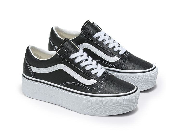 Zapatilla Vans Old Skool Stackform Cuero Mujer Negro